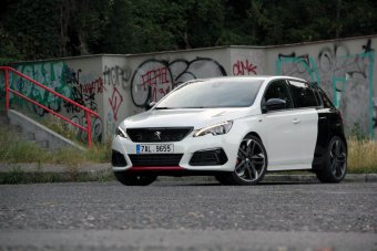 Peugeot 308 GTI - lví závod