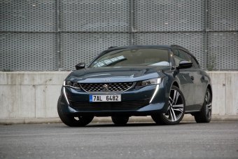 Peugeot 508 SW GT PureTech 225 – nízké kombi se silným motorem