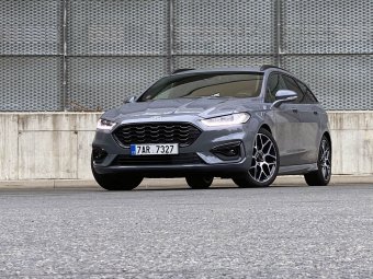 Ford Mondeo Kombi 2.0 EcoBlue AWD – naftová posila v řidičském kombi