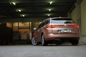 Renault Megane Grandtour Blue dCi 115 EDC – úsporná alternativa pro rodinné cestování