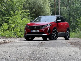 Peugeot 3008 Hybrid4 300 e-EAT8 – dokonalý, ale jen někdy