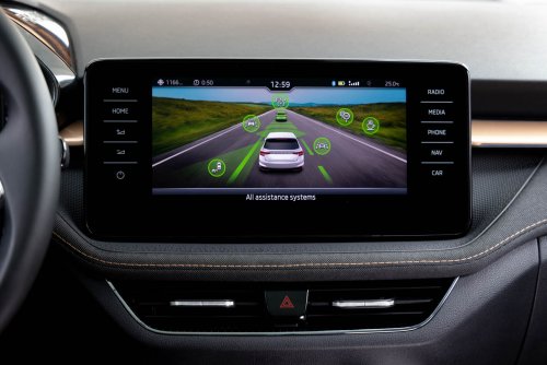 Škoda Auto v technologiích nekončí – aktivní a pasivní bezpečnost má stále vyšší prioritu