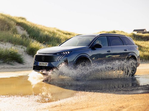 Elektromobilita v Česku čeká boom, Peugeot se něj dokonale připravil