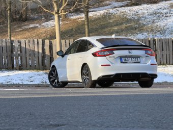 Honda Civic 2.0 i-MMD Elegance – základ jako optimální volba