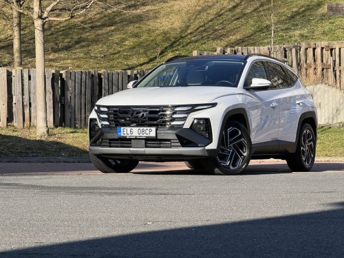 Hyundai Tuscon 1.6 T-GDI PHEV – styl a úspory