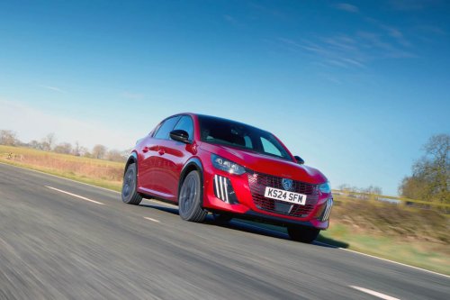 Elektrický Peugeot E-208 ujede zase o kus dál, navýšil dojezd o dalších 23 km na celkových 433