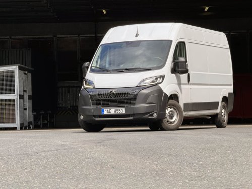 Peugeot Boxer Furgon 3500 L3H2 BlueHDi 180 EAT8 – pracovní klasika ve vylepšené formě