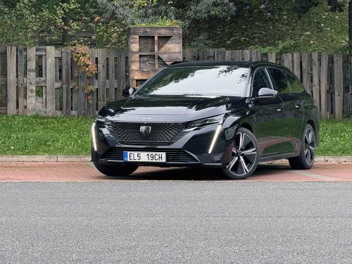 Peugeot 308 SW Plug-in Hybrid 225 e-EAT8 – atraktivní kombi nejen do zásuvky