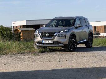 Nissan X-Trail 1.5 VC-T mHEV 2WD Tekna– velké SUV zaměřené na každodenní komfort