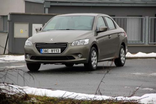 Peugeot 301 1.6 - oslava rodinných úspor (TEST)