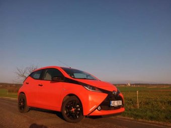 Odvážný trojlístek - Toyota Aygo (TEST)