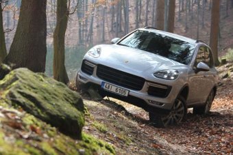 Porsche Cayenne Turbo - sportovní zábava za volantem nejrychlejšího SUV? (TEST)