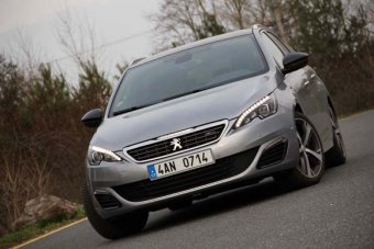 Peugeot 308 GT SW 1.6 THP - rychle s rodinou (TEST)