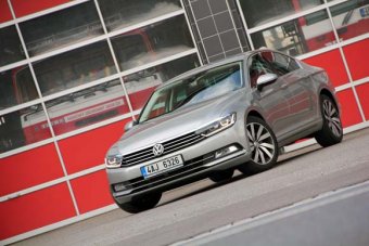 Volkswagen Passat 2.0 Bi-TDI DSG 4 Motion - Das Flugzeug Auto (TEST)