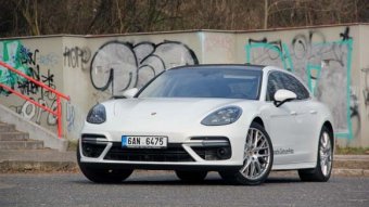 Porsche Panamera Turbo Sport Turismo - ultimativní superkombi (TEST)